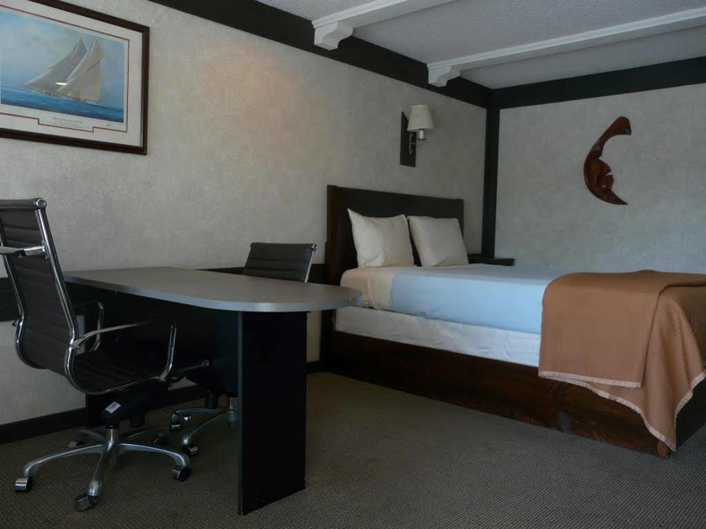 Spinnaker Inn Of Naples Vineyards Экстерьер фото